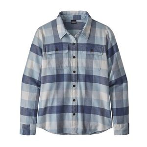 Patagonia Women’s Fijord Flannel in blue